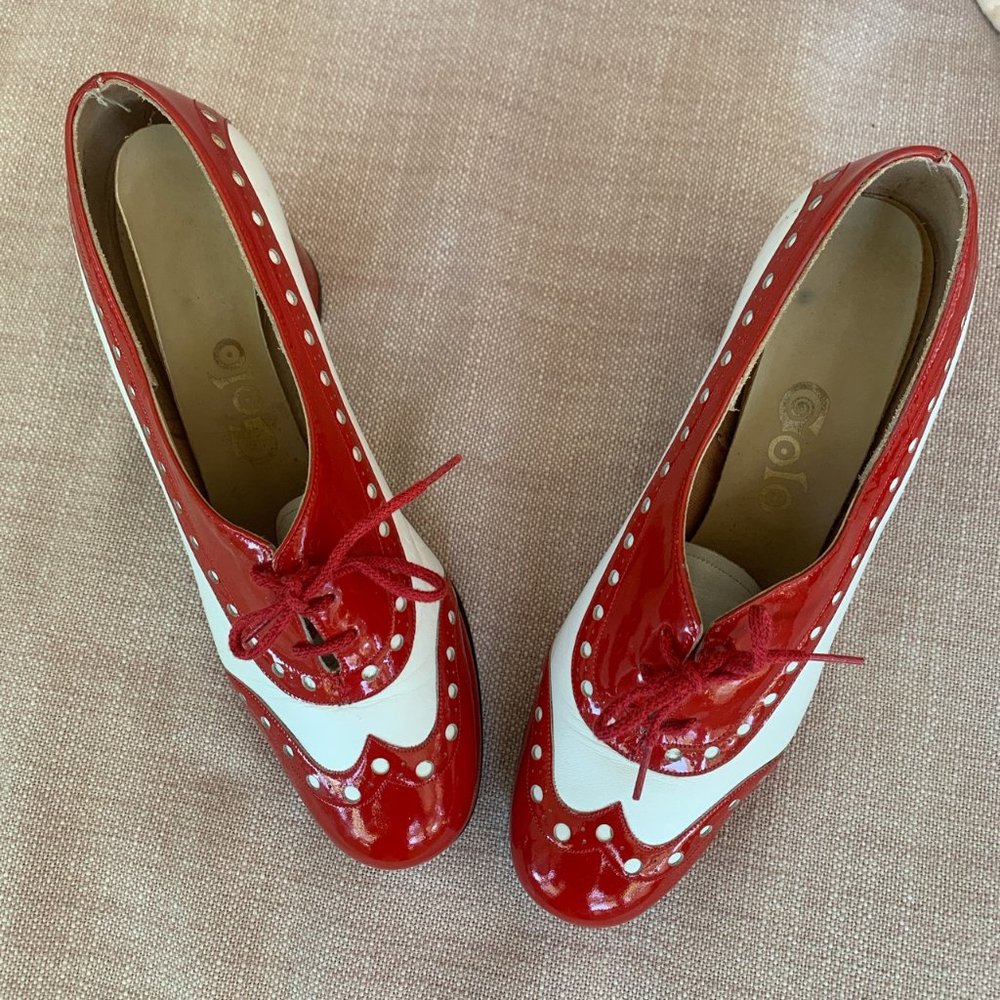 Vintage (60’s) Golo wingtip rockabilly spectator pumps, 7.5